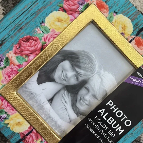 Floral Photo Album - Picture 4 of 10